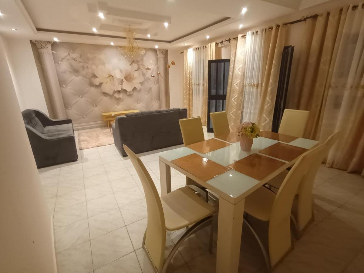 Residence Deluxe Yaoundé Екстериор снимка