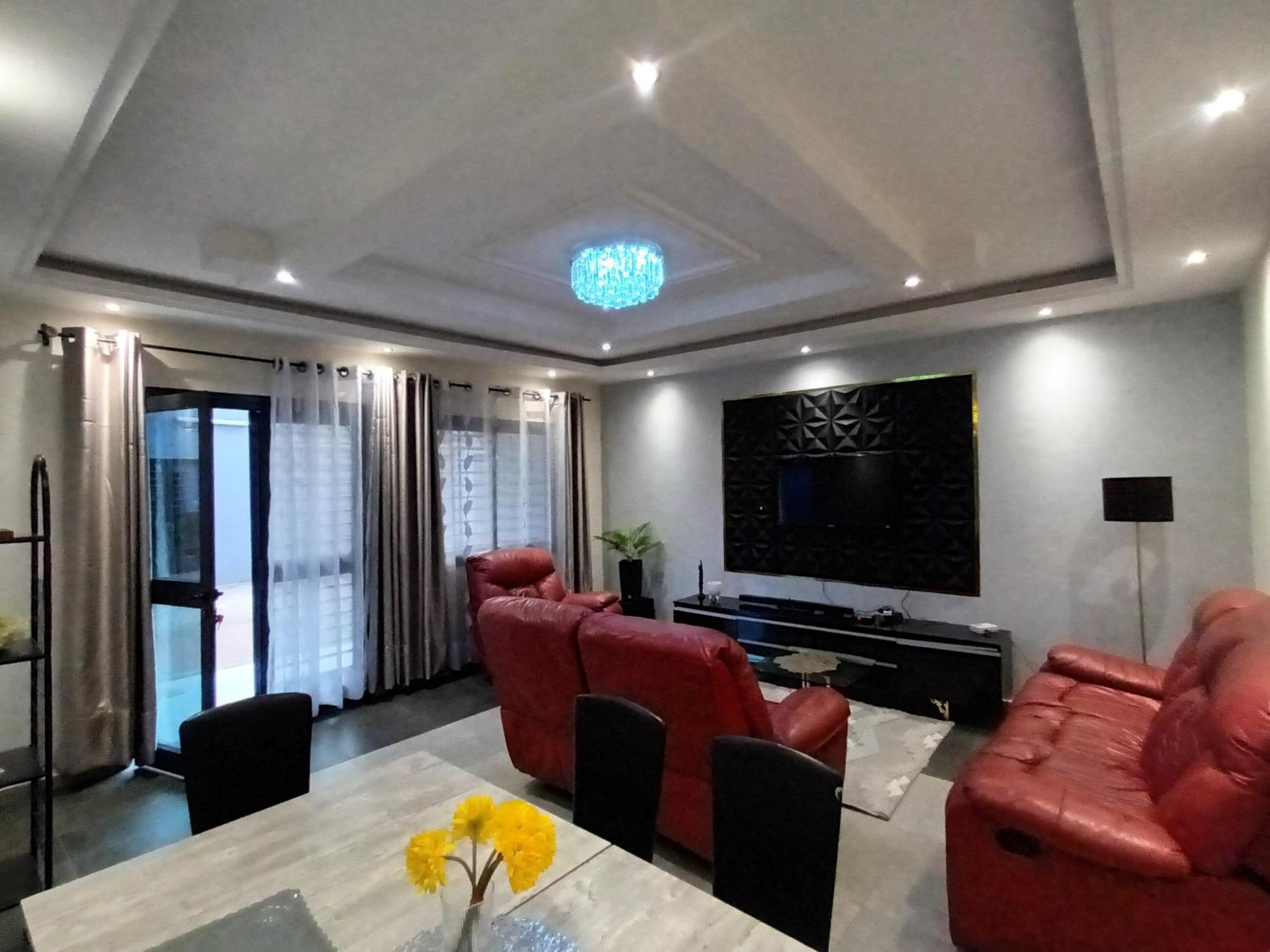 Residence Deluxe Yaoundé Екстериор снимка